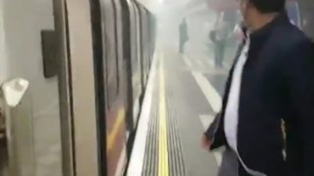 Londra metrosunda yangın alarmı